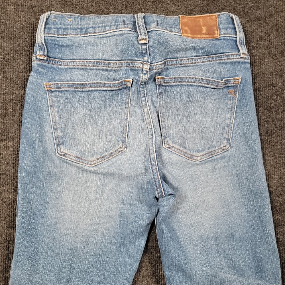 Madewell Women Slim Straight Jeans 28 Distressed Button Front - Picture 13 of 14